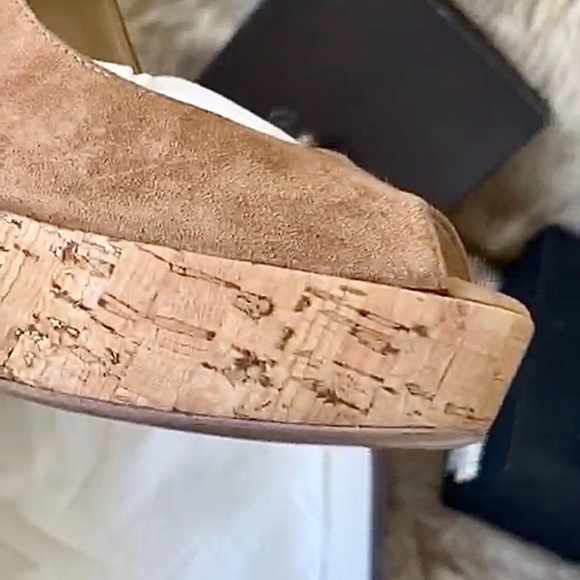 🌴Gianni Ferrante🌴 Suede Platform Pumps - Picture 11 of 13